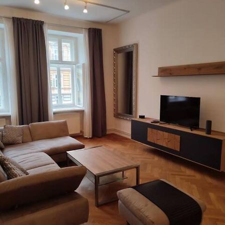 Bookstyrian1 Apartamento Graz Exterior foto